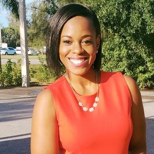 Meet your Posher, Shari